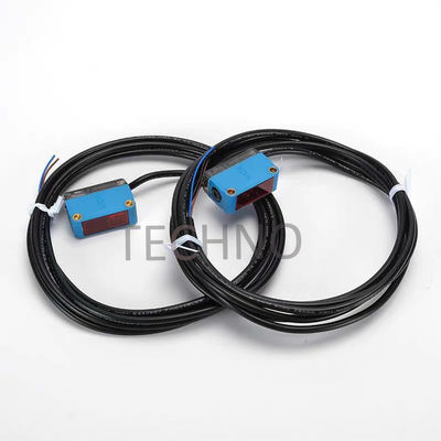 ইন্ডাস্ট্রিয়াল অটোমেশনের জন্য W4-3 Sick Retro Reflective Sensor 10-30V DC