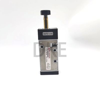 V61B313A-A212J সিরিজ Norgren Solenoid Valve V61-63 G1/4 NBR সিট সিল 500-4500 L/Min