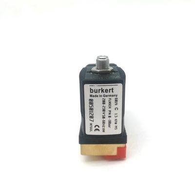 00134240 BURKERT 6013 টাইপ ডাইরেক্ট অ্যাক্টিং G1/8 ইঞ্চি 2/2 স্বাভাবিকভাবে বন্ধ 2.5 ফ্লো হোল FKM সিলড ব্রাস ভালভ শরীর 24VDC 8W 0~10bar