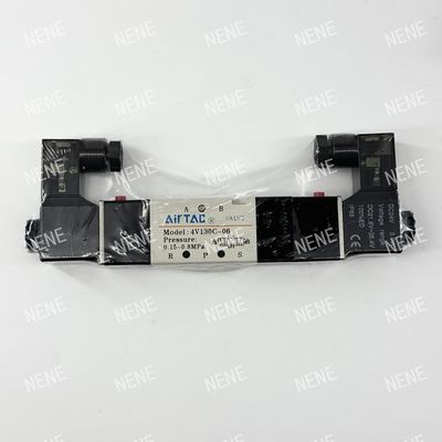 4V130C-M5 AIRTAC ইলেক্ট্রোম্যাগনেটিক ভালভ AC220V DC24V 5/3-Way বিস্ফোরণ-প্রমাণ