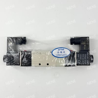 4V230C-08 ইলেকট্রোম্যাগনেটিক ভালভ AIRTAC সঠিক তরল জন্য নিয়ম 5 পোর্ট 3 অবস্থান