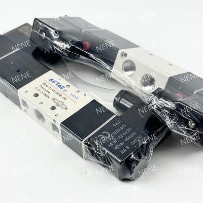 4V330C-10 অ্যালুমিনিয়াম খাদ বায়ুসংক্রান্ত যন্ত্রপাতি এবং সরঞ্জাম জন্য AIRTAC Solenoid ভালভ