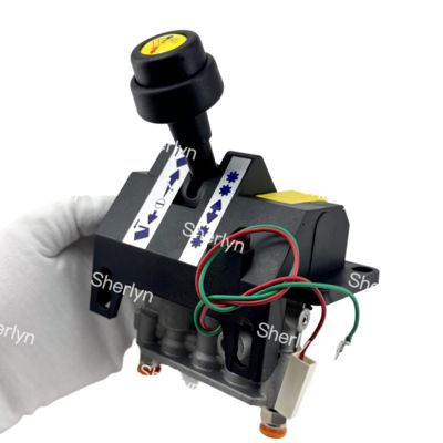 5CV-D পাঁচ ছিদ্র ম্যানুয়াল কন্ট্রোল ভালভ, ফাইভ হোল ডাম্প ট্রাক কন্ট্রোল ভালভ এবং ফাইভ ফোল কম্বিনেশন কন্ট্রোল-এর জন্য PTO ফাংশন সহ