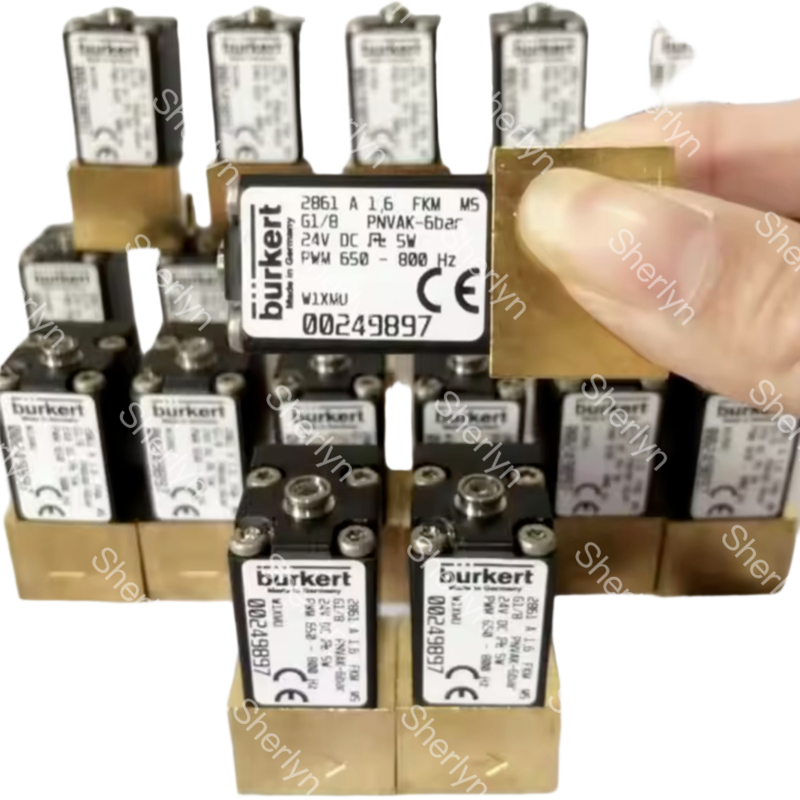 বার্কের্ট ৬২৮১ টাইপ 00221845 G1/2 NBR সিল করা ব্রাস ভালভ বডি AC24V